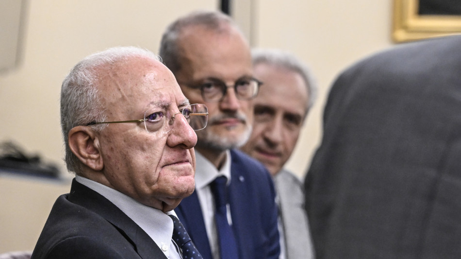 De Luca, in Campania avrete brave persone, siete fottuti