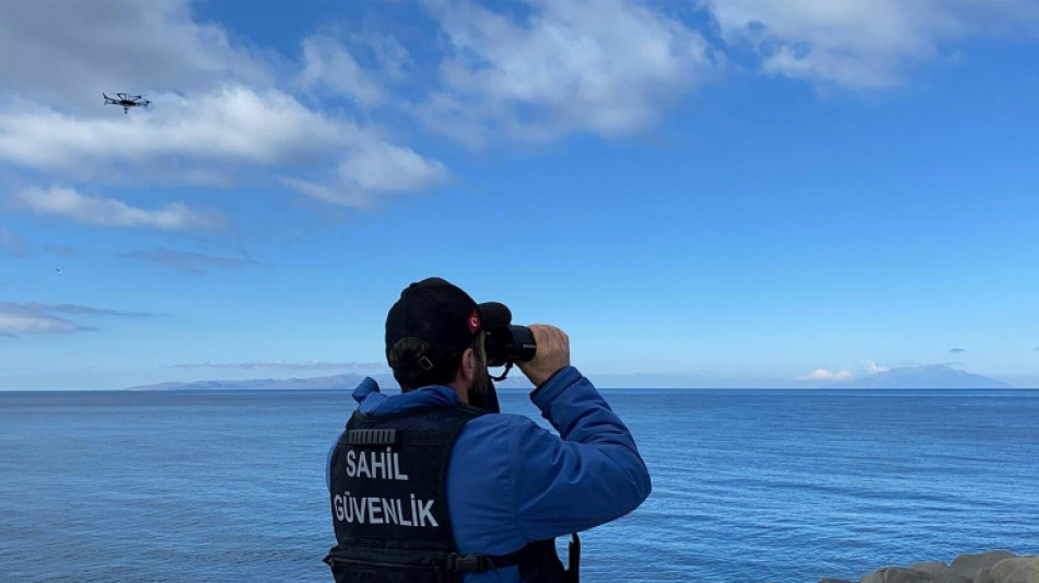 Al menos 21 migrantes mueren ahogados frente a las costas de Turqu&iacute;a