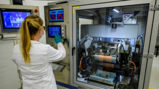 Neuvertr&auml;ge in dualer Ausbildung gestiegen - R&uuml;ckgang im Zehnjahresvergleich