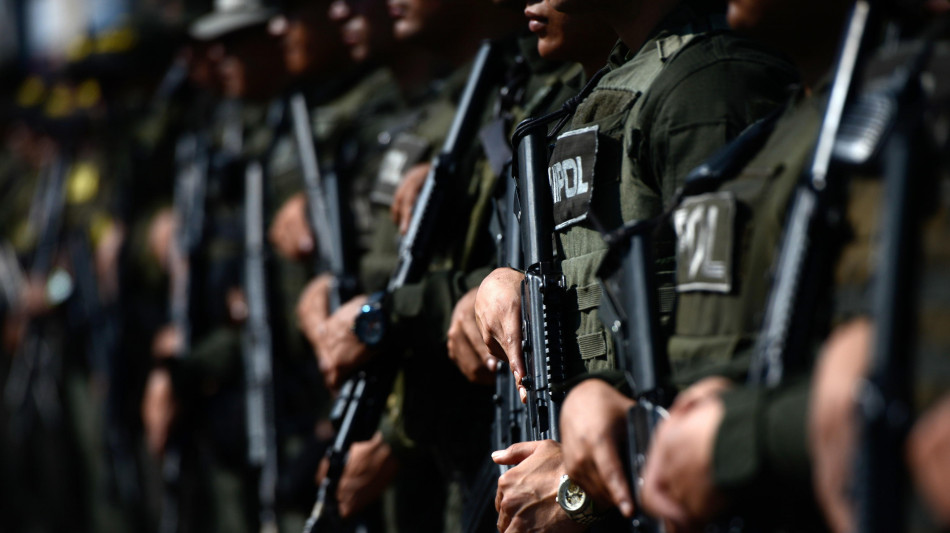 Sventato un attentato al palazzo di giustizia di Bogot&agrave;