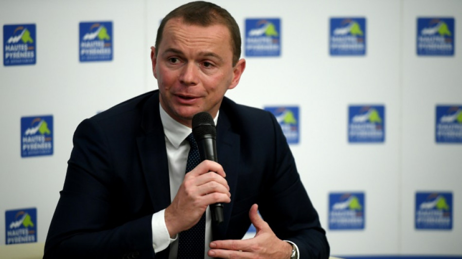 Retraites: la piste d'une r&eacute;forme via le budget "pas tranch&eacute;e", selon Dussopt