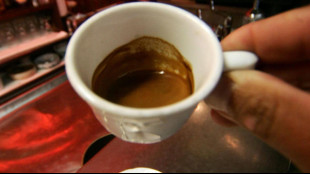 Caff&egrave;, la tazzina al risveglio 'salvacuore',riduce rischio morte