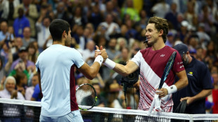 Ruud salutes 'hard nut' Alcaraz