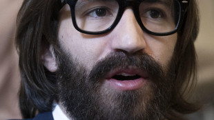 Leonardo Maria Del Vecchio non va all'assemblea Delfin, s&igrave; a bilancio e a 2 commissari