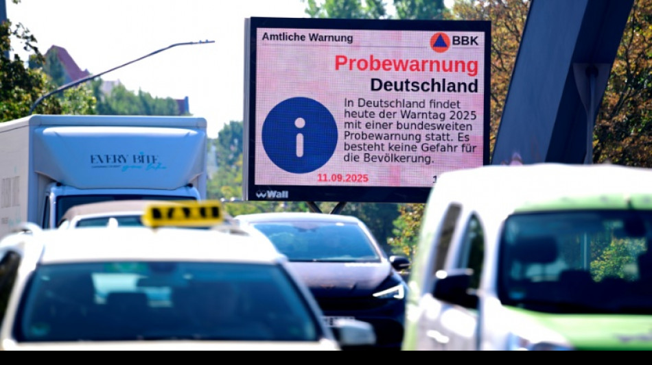 Erste Erkenntnisse zu bundesweitem Warntag: 97 Prozent der Menschen erreicht