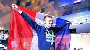 Natation: premier titre mondial et temps canon pour L&eacute;on Marchand