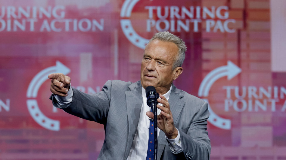 Trump, 'Robert Kennedy si occuper&agrave; della salute delle donne'