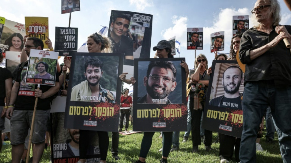 Les Isra&eacute;liens appel&eacute;s &agrave; la "gr&egrave;ve g&eacute;n&eacute;rale" pour exiger un accord sur les otages