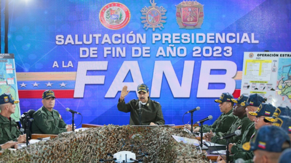 Venezuela envia tropas para exerc&iacute;cios por 'amea&ccedil;a' de navio brit&acirc;nico na Guiana