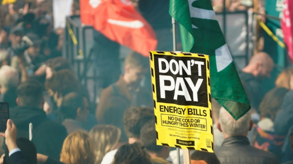 Des milliers de Britanniques dans la rue face &agrave; l'inflation