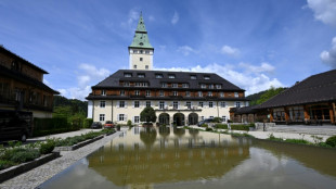 Scholz und Biden zu Gespr&auml;ch in Elmau zusammengekommen