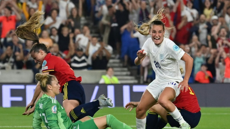 Euro f&eacute;minin: l'Angleterre tremble mais vient &agrave; bout de l'Espagne
