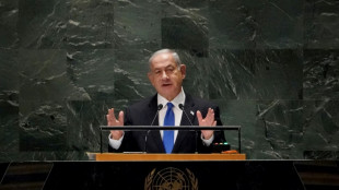 Netanyahu at UN issues 'nuclear' threat to Iran, later retracted