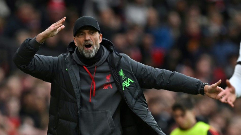 Angleterre: Liverpool glisse &agrave; Old Trafford, Arsenal en t&ecirc;te