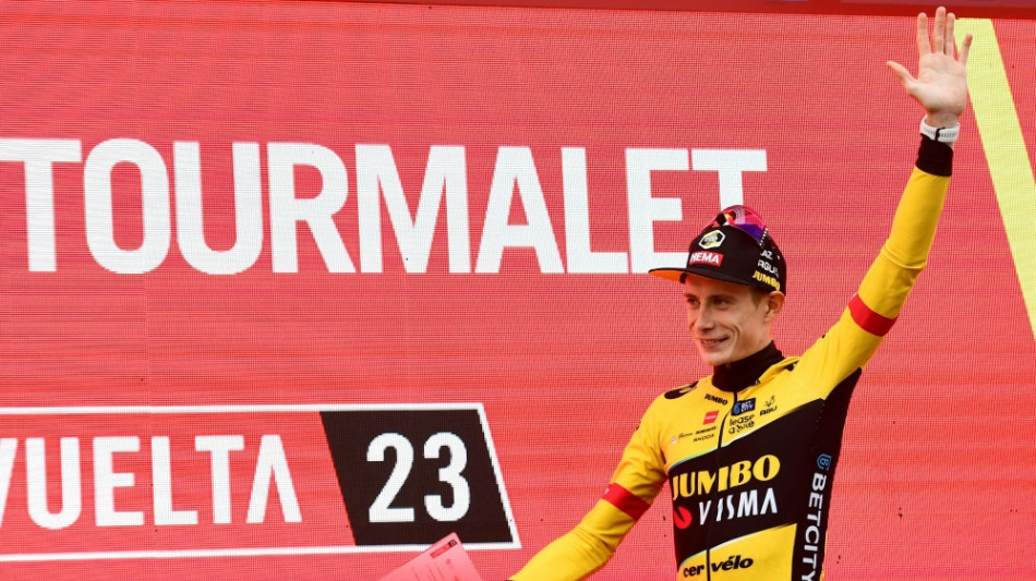 Vingegaard widmet Etappensieg verungl&uuml;cktem Van Hooydonk