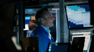 Wall Street termine en baisse, effray&eacute;e par l'arr&ecirc;t prolong&eacute; d'un gazoduc en Europe