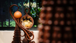 Leilão de obras de arte em chocolate arrecada mais de US$ 125 mil em Paris