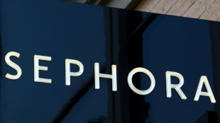 Sephora, confront&eacute; au ralentissement du march&eacute;, supprime des emplois en Chine