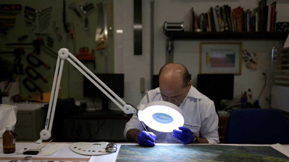 Br&eacute;sil: la difficile restauration des objets d'art endommag&eacute;s &agrave; Brasilia