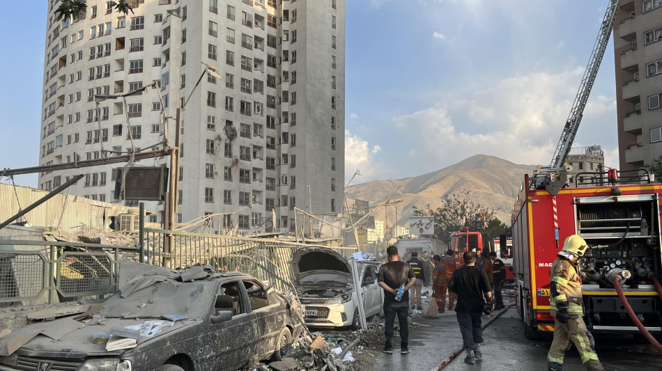 Israele, 'siamo in guerra con l'Iran, non &egrave; un'operazione'