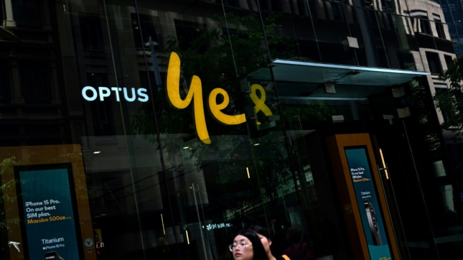 Milh&otilde;es de australianos sem telefone ou Internet por falha da operadora