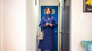 La Barbie japonesa tambi&eacute;n fascina a los adultos en el archipi&eacute;lago