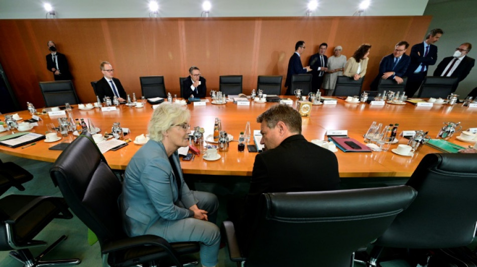 Bundeskabinett ber&auml;t &uuml;ber Hinweisgebergesetz