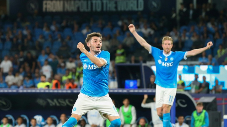 Napoli beat battling Pisa to maintain perfect Serie A start