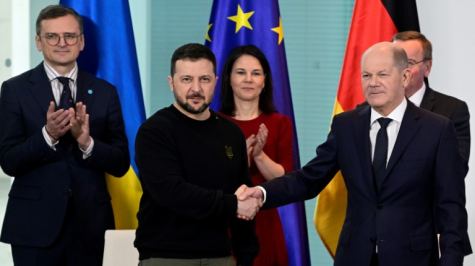 El jefe del gobierno alem&aacute;n y Zelenski firman un acuerdo bilateral de seguridad
