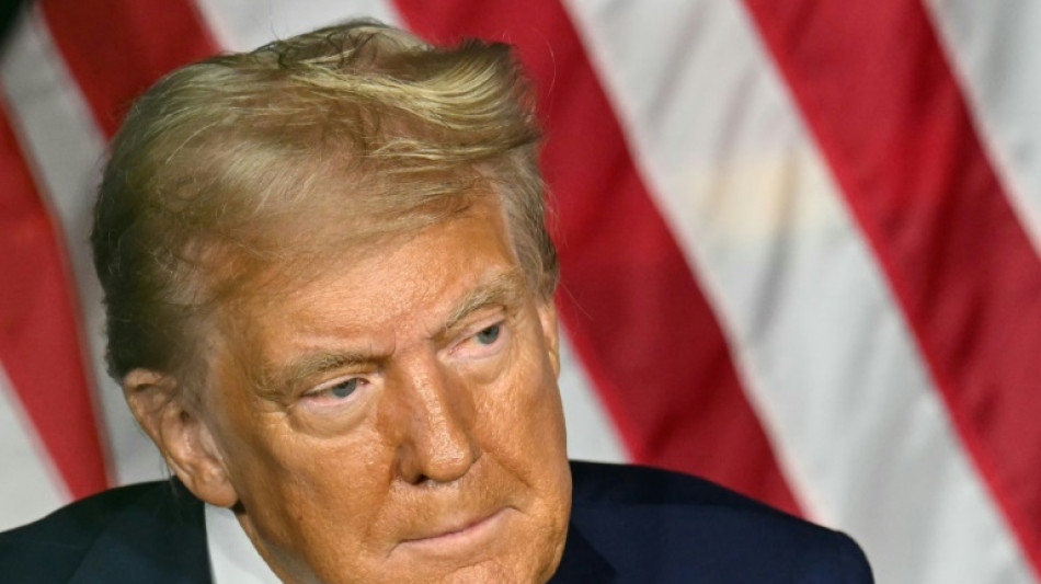 Trump fala de 'fraude maci&ccedil;a' na Filad&eacute;lfia