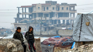 A dif&iacute;cil vida dos &oacute;rf&atilde;os na S&iacute;ria um ano ap&oacute;s o terremoto