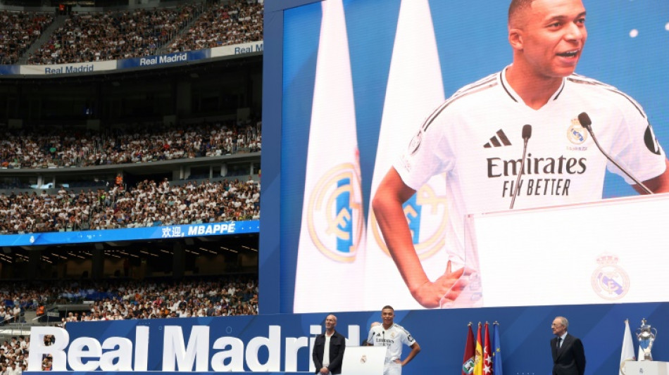Supercoupe d'Europe: la qu&ecirc;te d&eacute;bute pour Mbapp&eacute; au Real Madrid