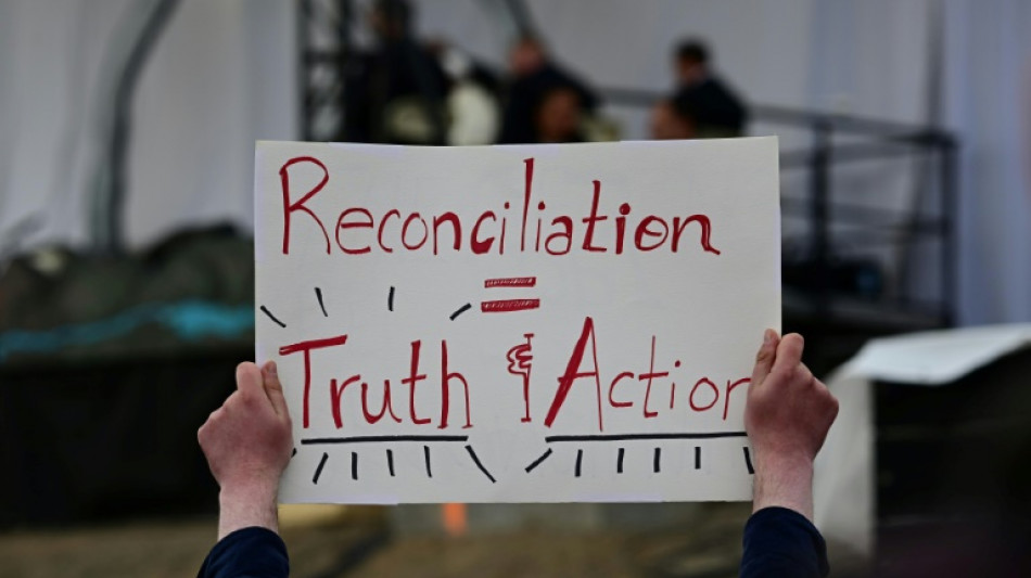 Hallan nuevas tumbas cerca de un internado para ind&iacute;genas en Canad&aacute;