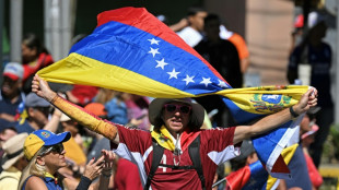 Oposici&oacute;n de Venezuela protesta contra la investidura de Maduro con Machado al frente