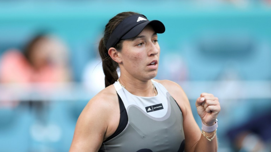 Pegula and Potapova into Miami last eight