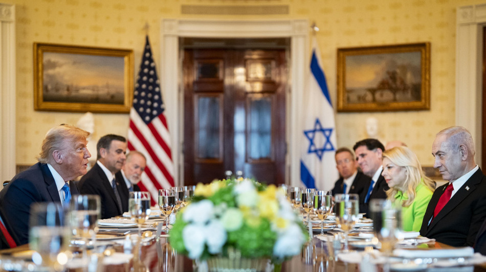 Tv, 'Trump in pressing su Bibi, sconfigga subito Hamas'