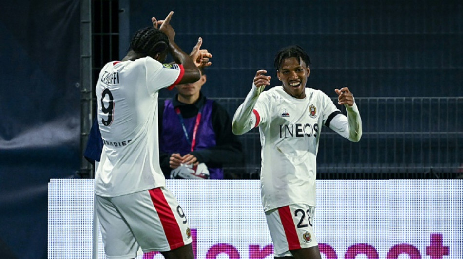 Nice vence Clermont fora de casa (1-0) e &eacute; l&iacute;der provis&oacute;rio do Franc&ecirc;s