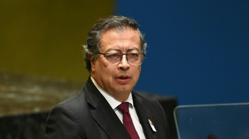 Mulheres pedem mais espa&ccedil;o em plano de paz na Col&ocirc;mbia