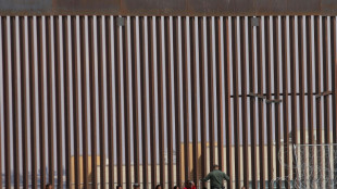 Pol&eacute;mica ley de Texas que permite detener a migrantes, de nuevo en suspenso