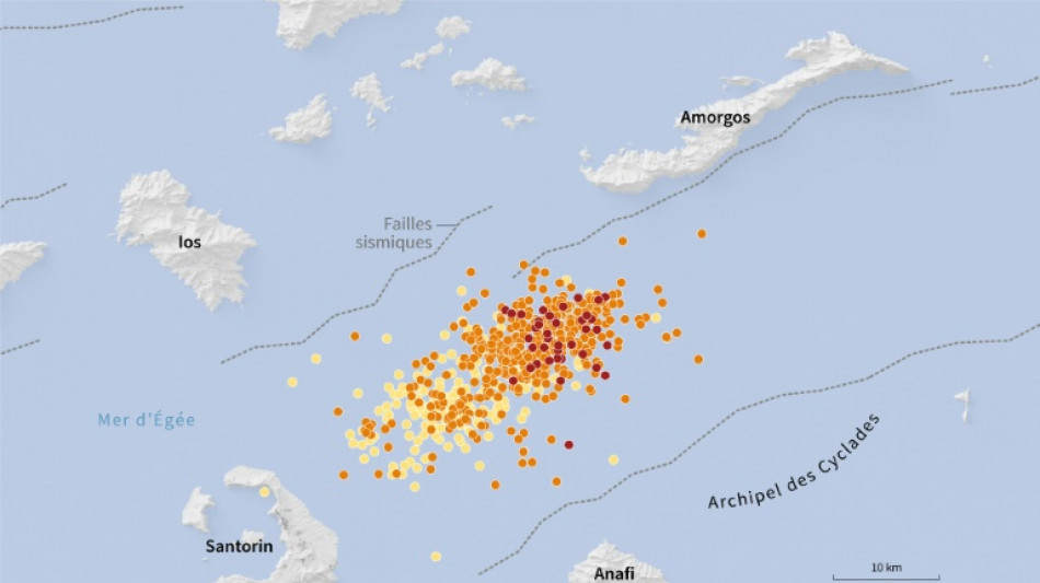 "Nous n'avons pas peur" des s&eacute;ismes: la r&eacute;silience de l'&icirc;le grecque de Santorin 