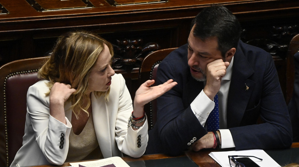 Salvini, sento Meloni, priorit&agrave; stipendi non Ius scholae