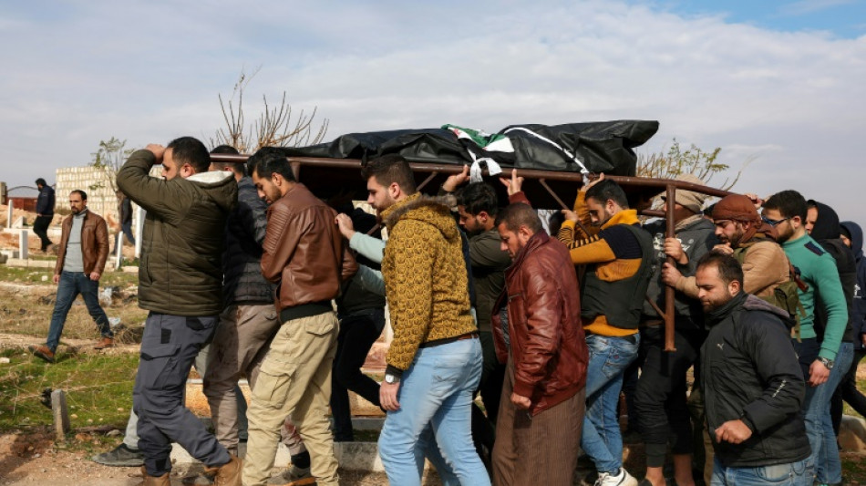 Ag&ecirc;ncia de not&iacute;cias alem&atilde; DPA informa morte de fot&oacute;grafo s&iacute;rio perto da cidade de Hama