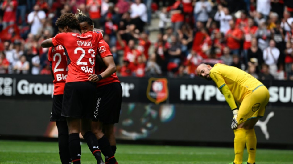 L1: Rennes s'accroche au podium, Bordeaux succombe &agrave; la folie