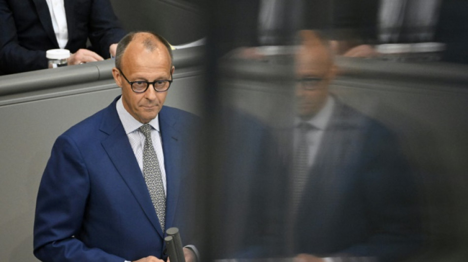 S&ouml;der und Merz besuchen Atomkraftwerk Isar 2