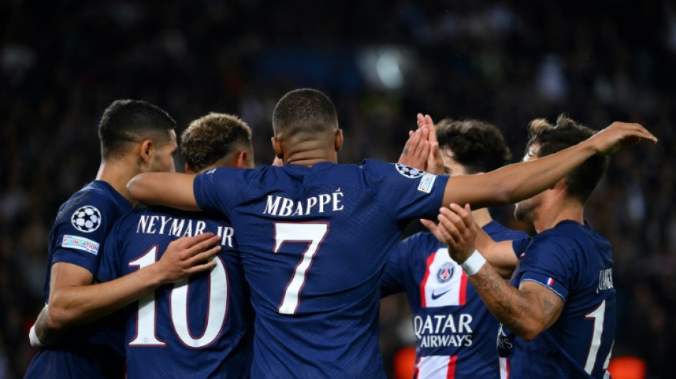 C1: feu d'artifice du Paris SG contre Ha&iuml;fa