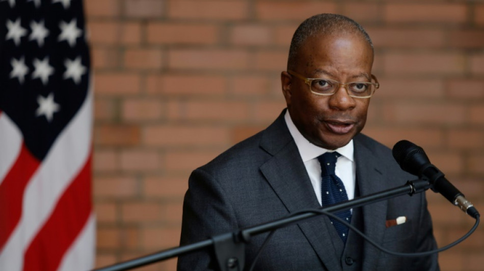 Funcion&aacute;rio do governo americano alerta contra drogas sint&eacute;ticas em visita &agrave; Argentina e ao Uruguai