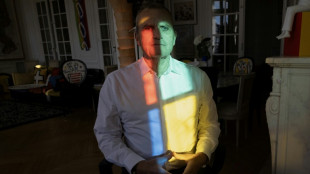 Chevaleresques, humbles et color&eacute;es: Castelbajac d&eacute;voile les tenues liturgiques de Notre-Dame