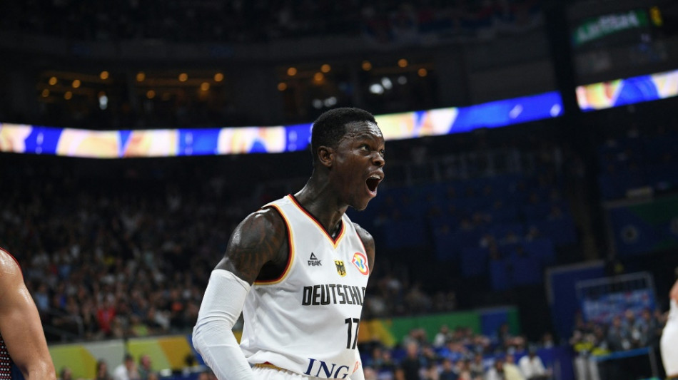 Schr&ouml;der in Braunschweig: Eintrag ins Goldene Buch