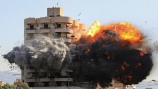 Bombardeios israelenses deixam v&aacute;rios mortos na capital do L&iacute;bano