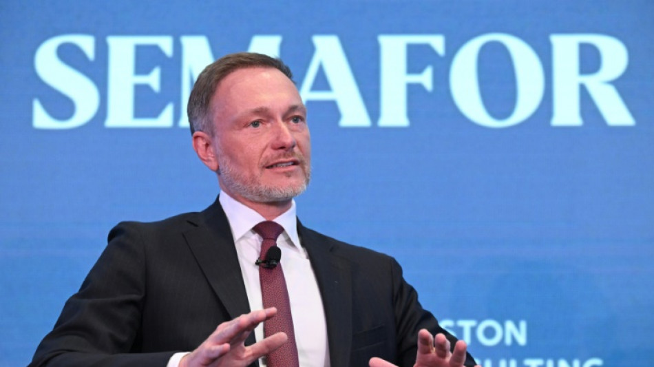 Lindner k&uuml;ndigt Kindergelderh&ouml;hung und h&ouml;here Steuerfreibetr&auml;ge f&uuml;r 2025 an